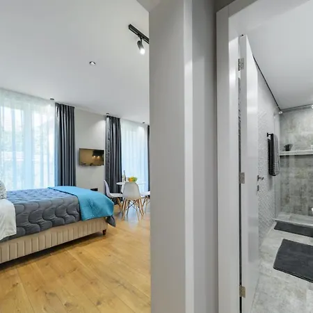 Elegance Deluxe Studio Varna