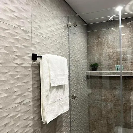 Elegance Deluxe Studio Varna