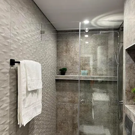 Elegance Deluxe Studio * Varna